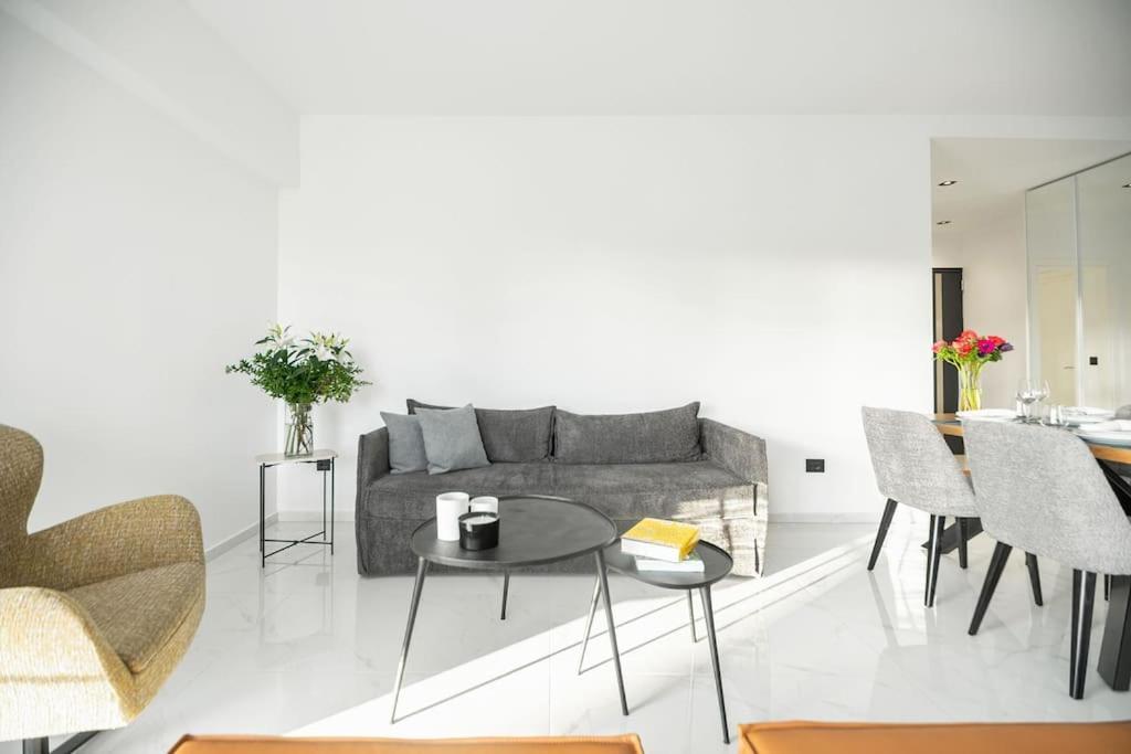Maison Du Jardin 2-Bedroom Apartment Private Outdoor Jacuzzi Rhodes City Exterior photo