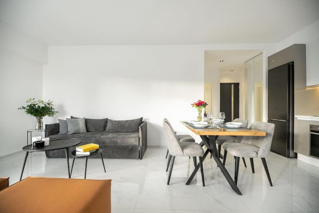 Maison Du Jardin 2-Bedroom Apartment Private Outdoor Jacuzzi Rhodes City Exterior photo
